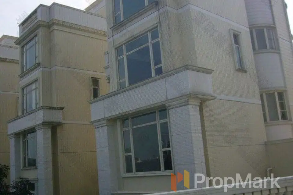 Mount Austin Estate - Photo 1