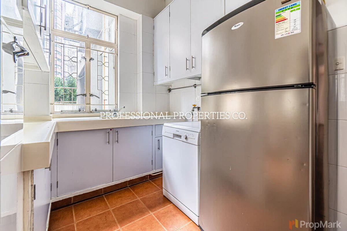 Palm Court - Photo 12