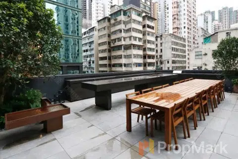 Bohemian House - Photo 5