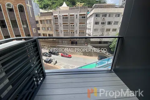 One Jardine's Lookout - Photo 4