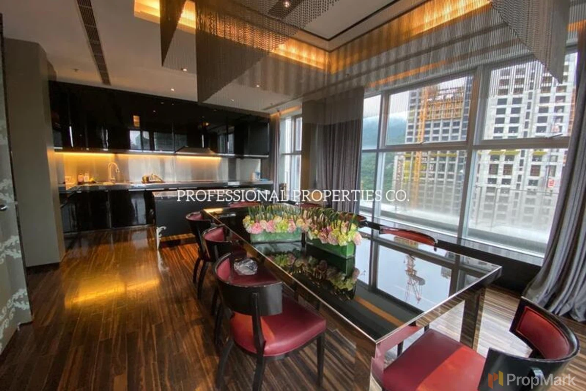 J Residence - Photo 12