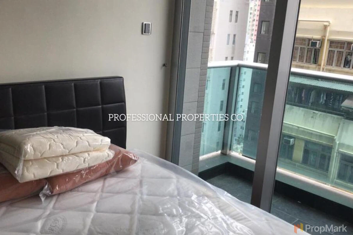 J Residence - Photo 2