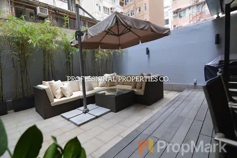 Mandarin Court - Photo 4