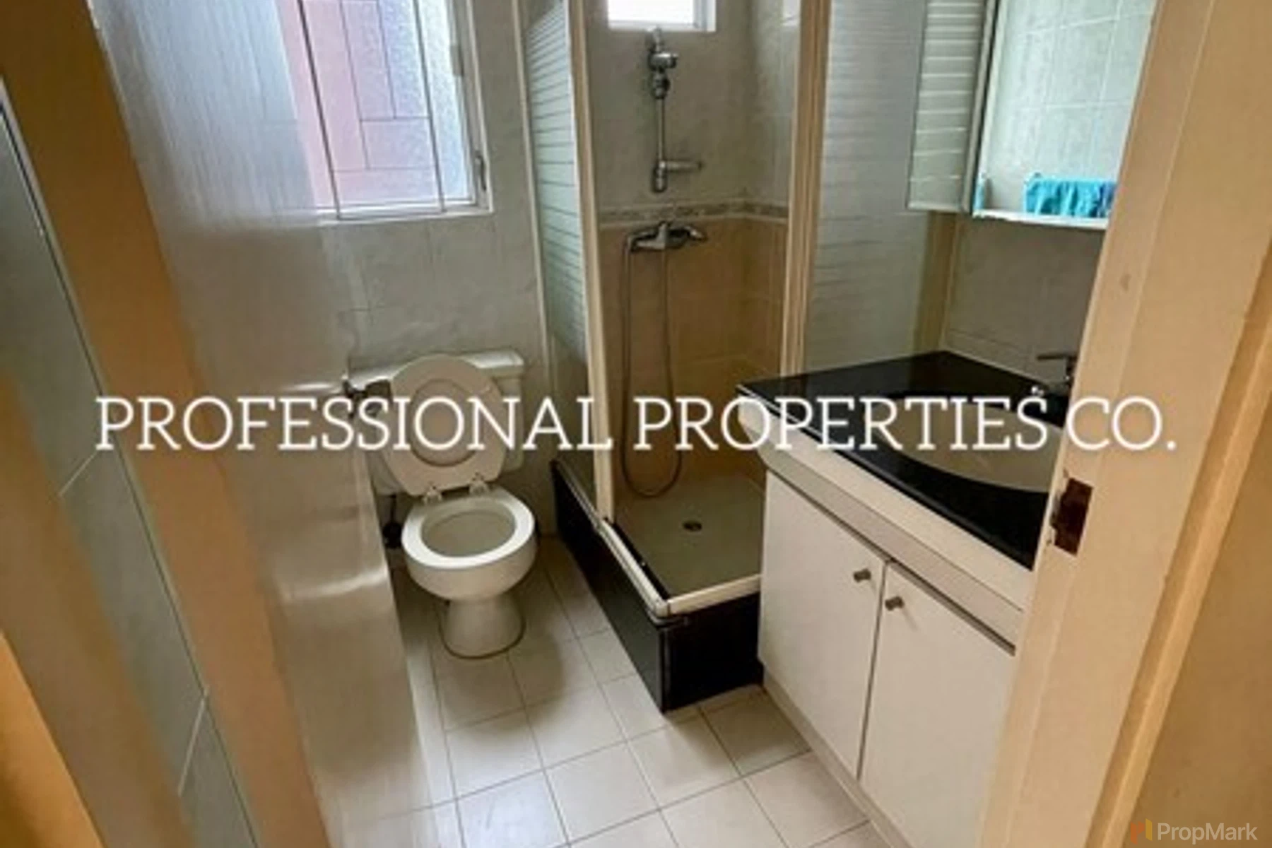 Sherwood Court - Photo 15