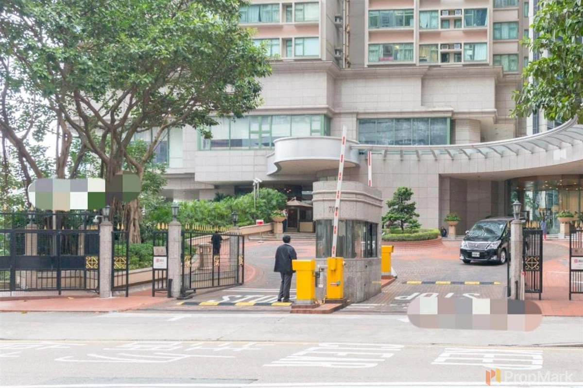 Robinson Place - Photo 2