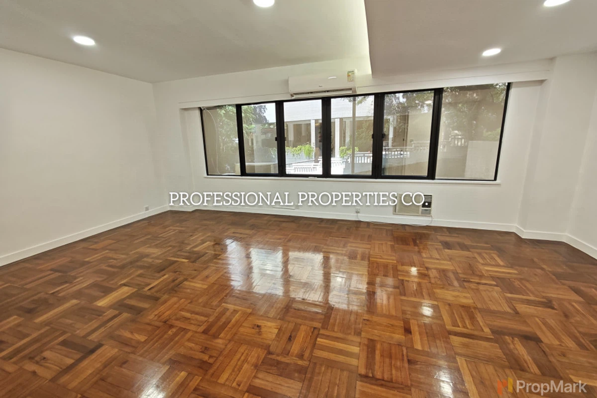 Wing On Lodge - Photo 6