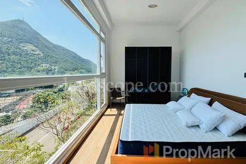 Woodland Villa - Photo 3