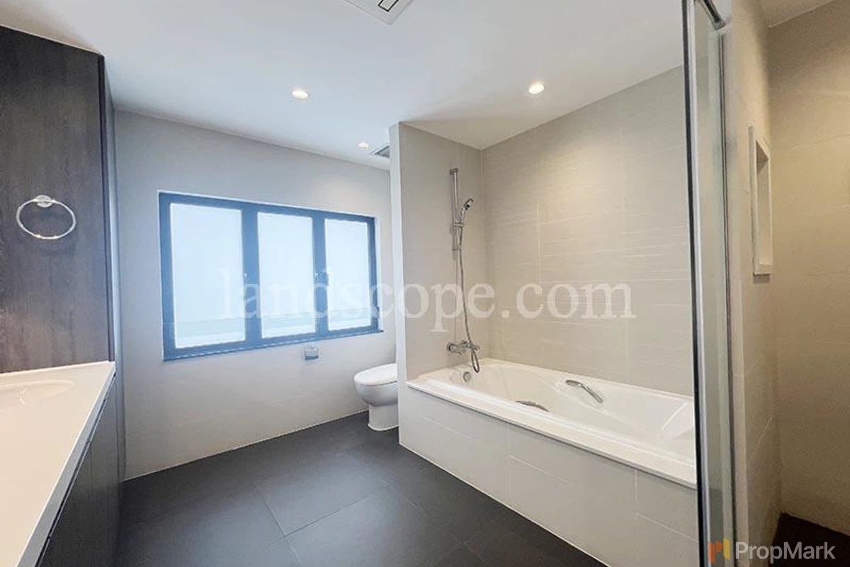 Undercliff - Photo 9