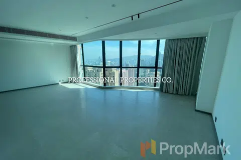 Dynasty Court - Photo