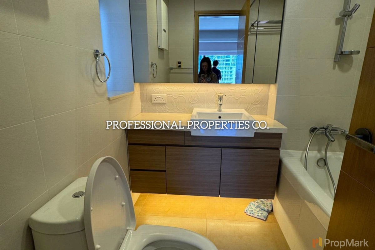 Park Towers - Photo 13