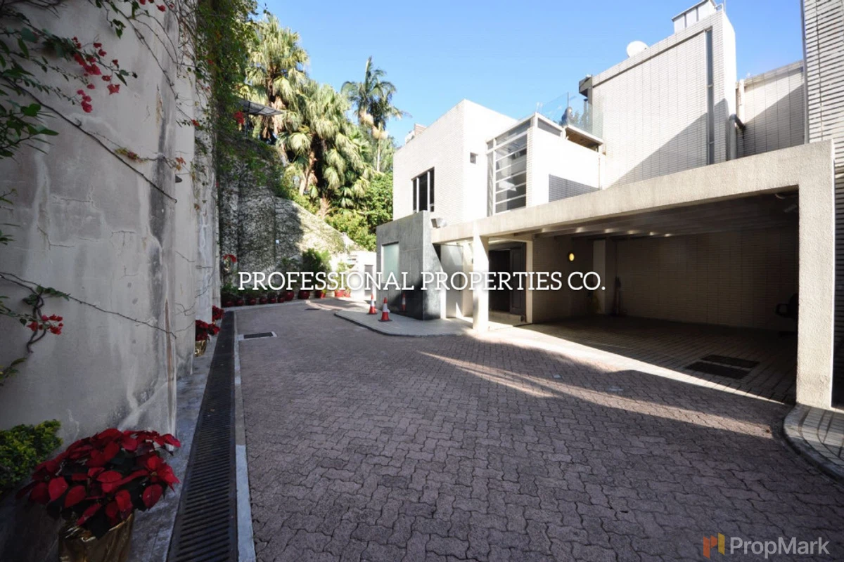 Yue Hei Yuen - Photo 6