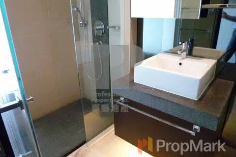 J Residence - Photo 5