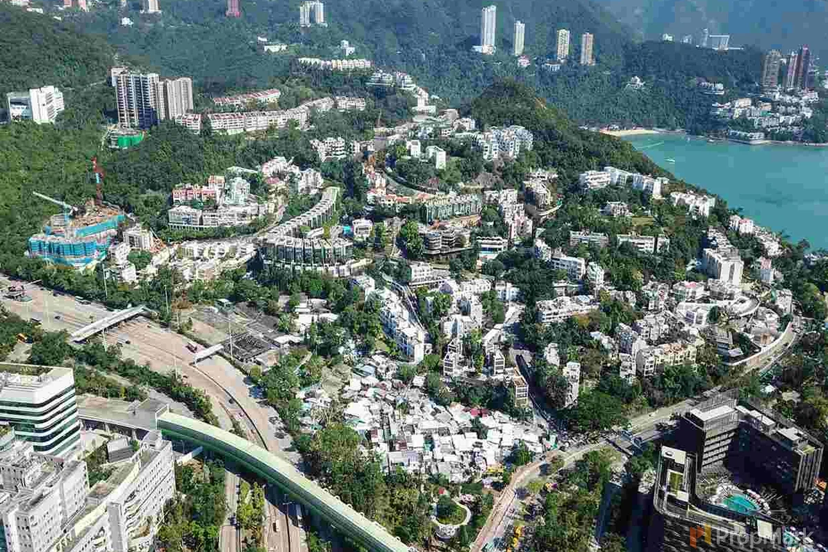 Yue Hing Court - Photo 1