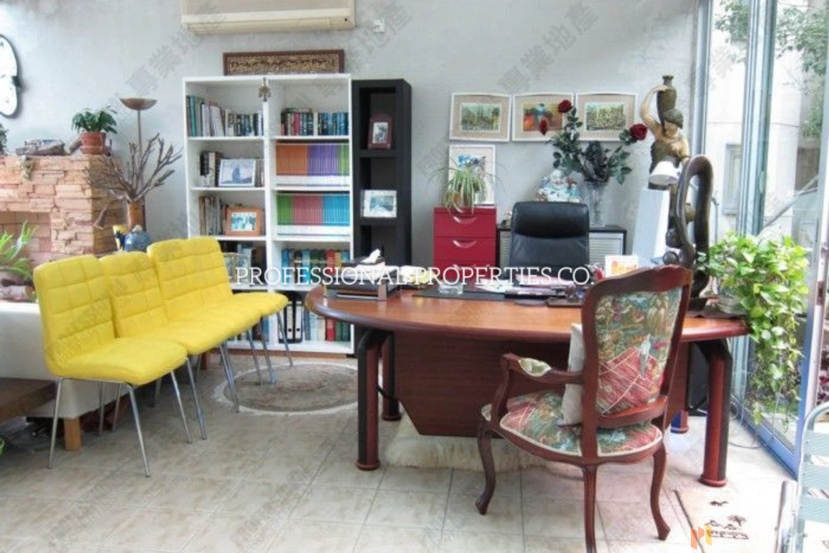 Tai Tam Garden - Photo 13