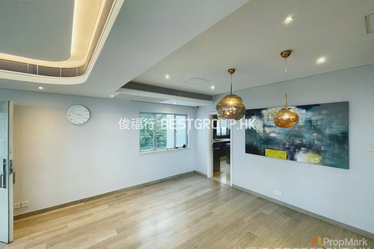Guildford Court - Photo 3