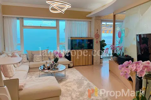 Villas Sorrento - Photo 3