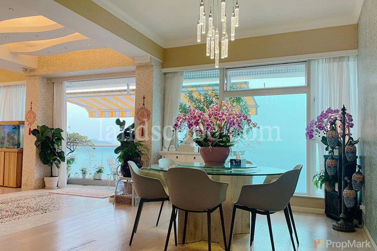 Villas Sorrento - Photo 4