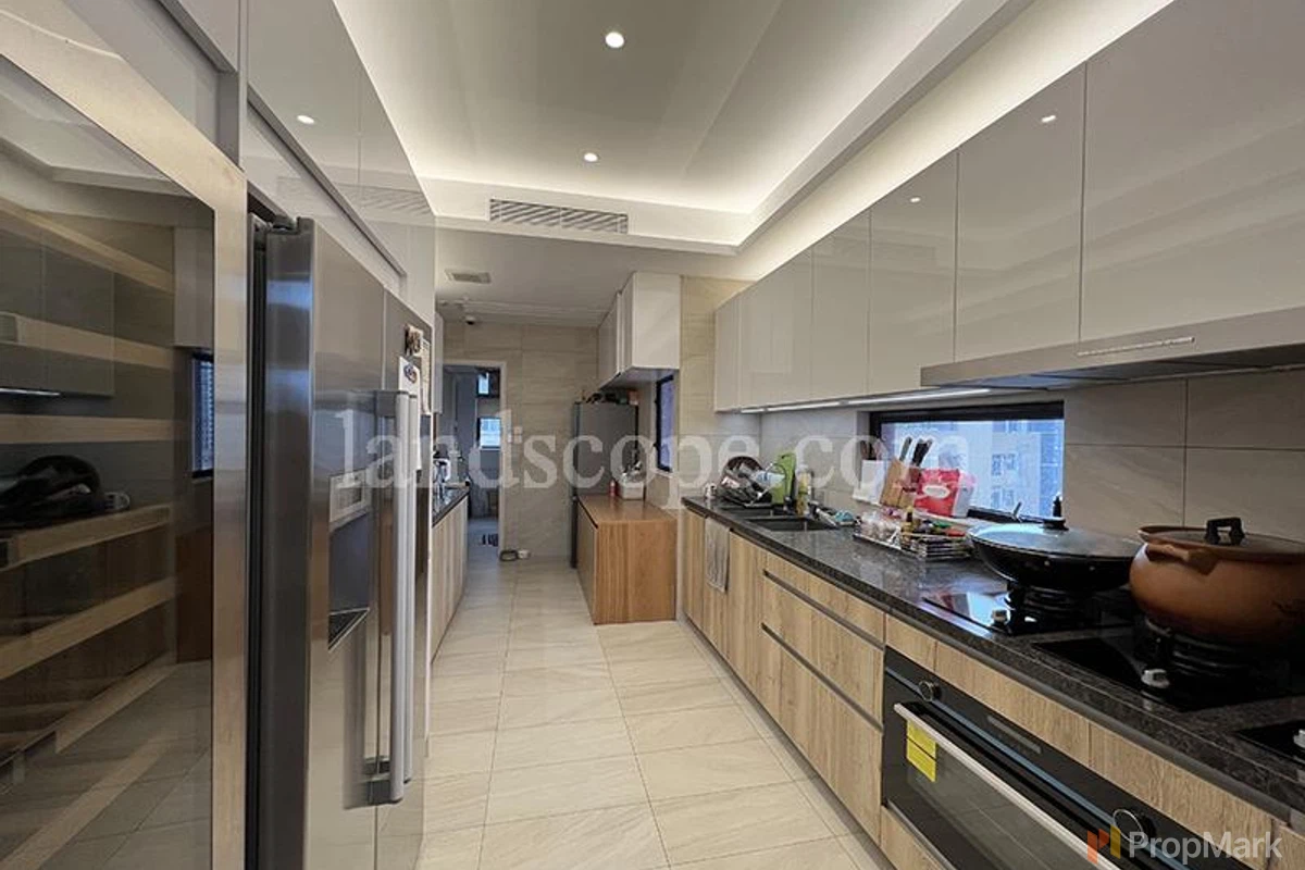 Regal Crest - Photo 15