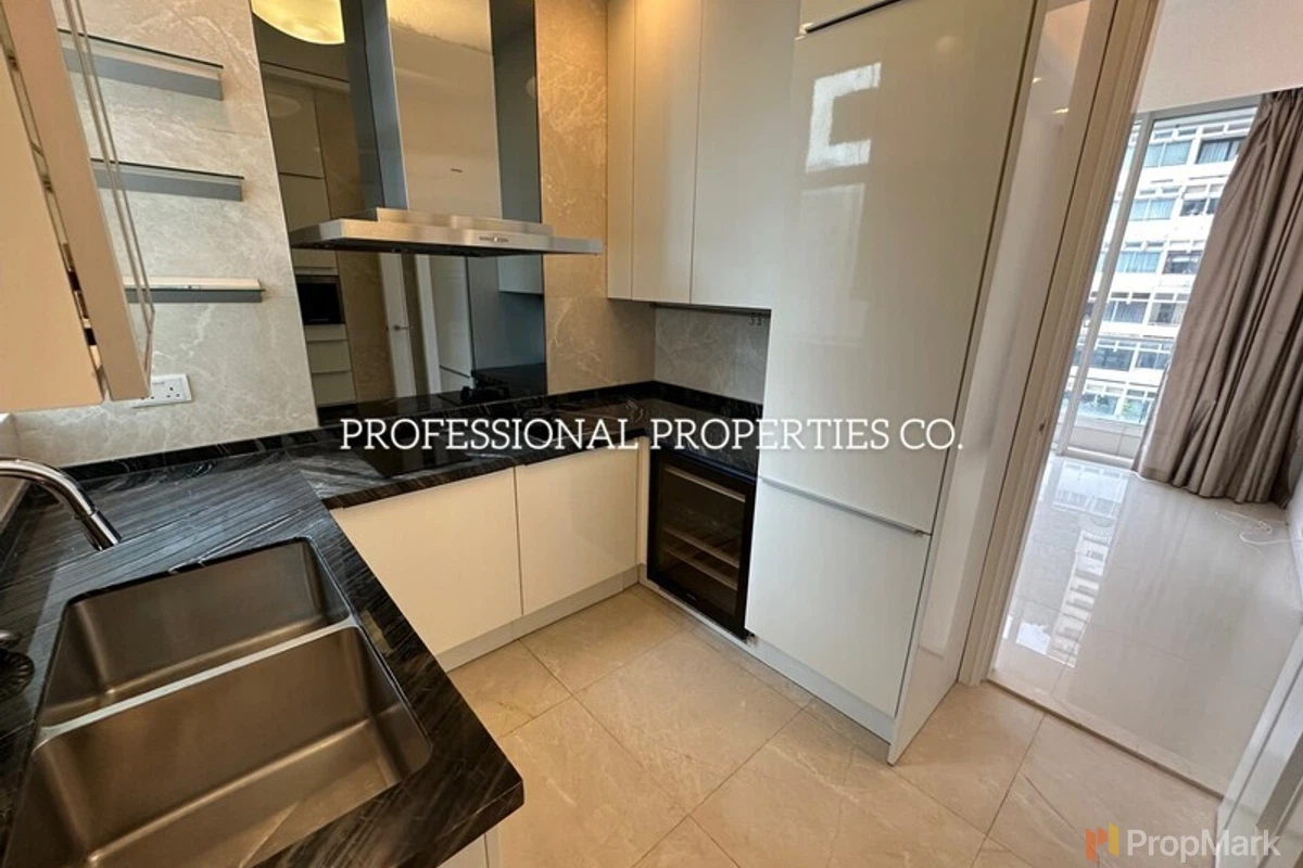 Conduit 18 - Photo 9