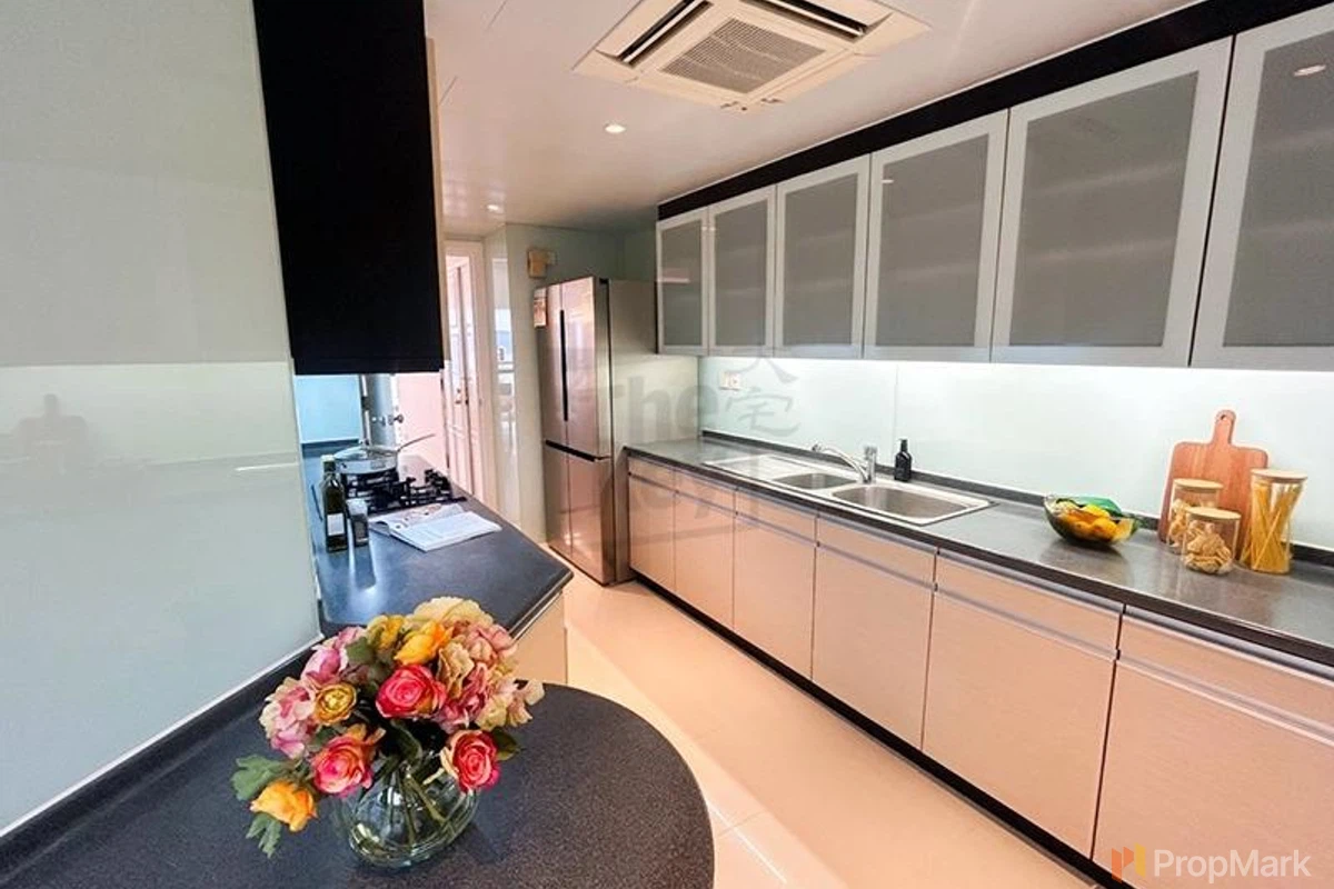 Pacific View - Photo 9
