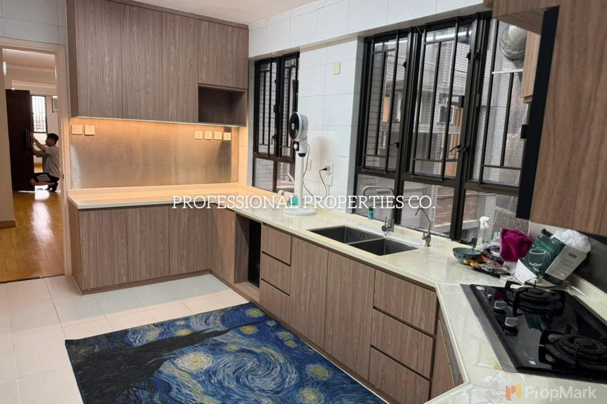 Wilshire Towers - Photo 26