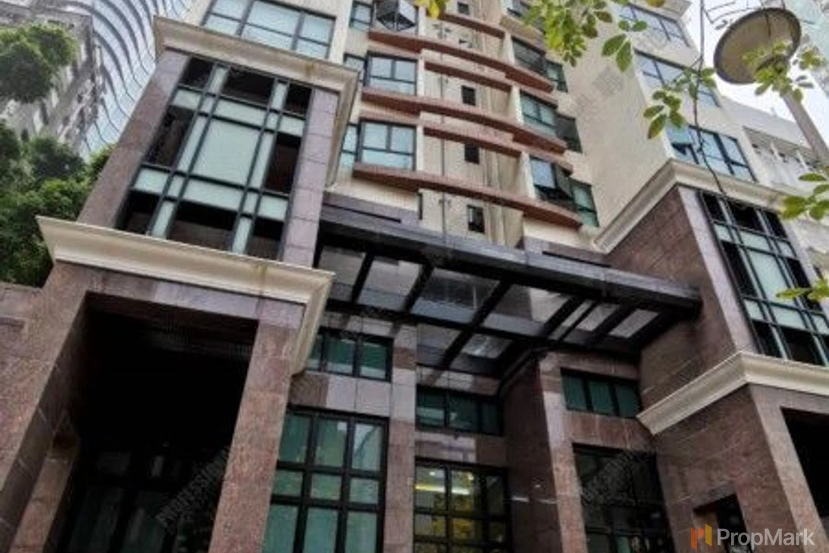 The Bellevue Place - Photo 13
