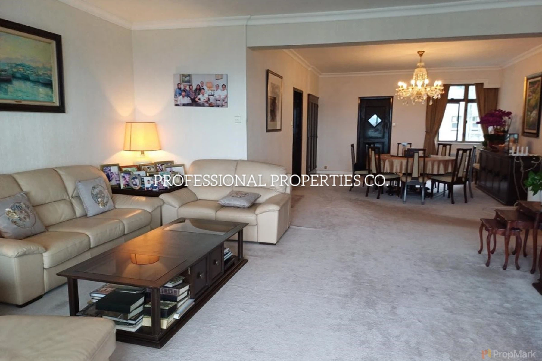 Evergreen Villa - Photo 1