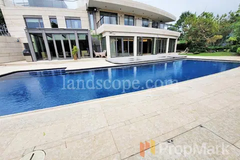 19 Cooper Road - Photo 2