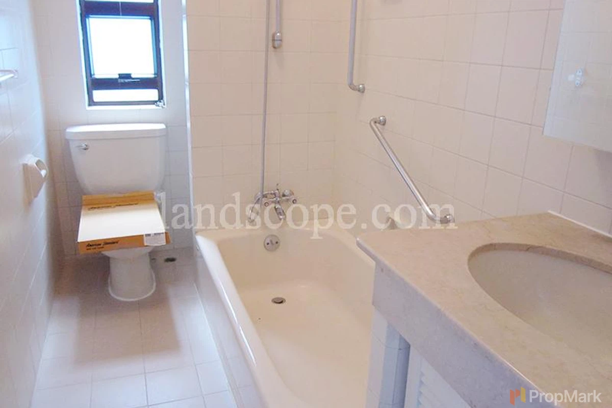 Tai Tam Crescent - Photo 7