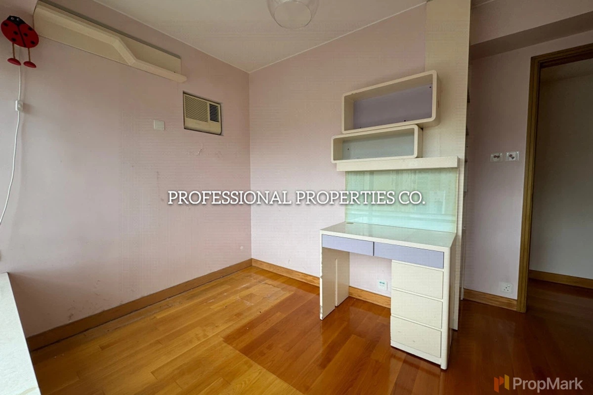 Park Towers - Photo 16