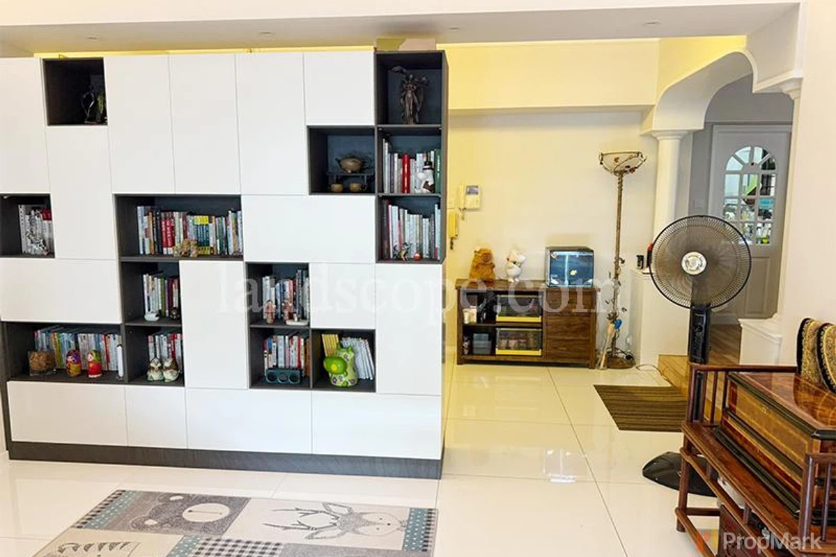 Wah Fung Mansion - Photo 2