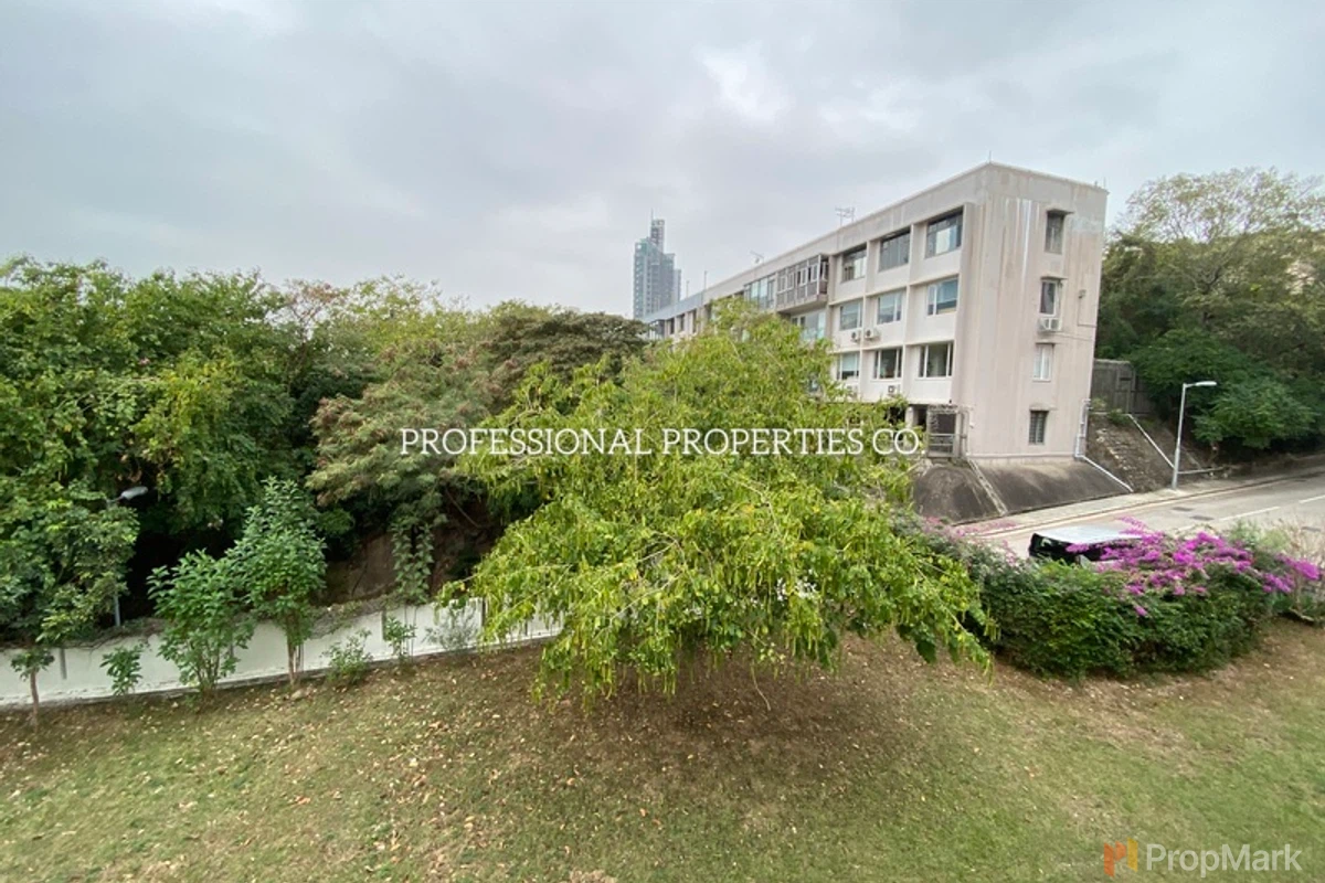 Cooper Villa - Photo 13