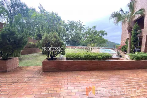 The Somerset - Photo 1