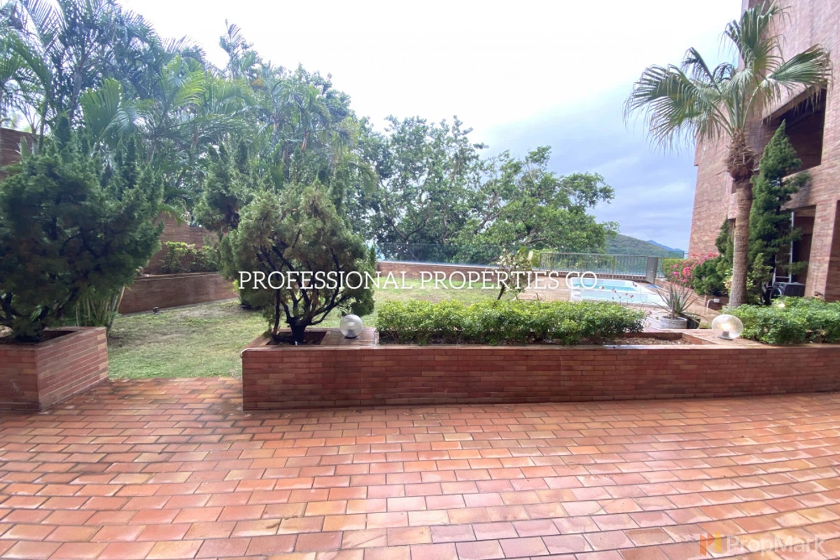 The Somerset - Photo 1