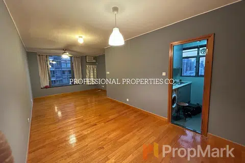 Hollywood Terrace - Photo 1