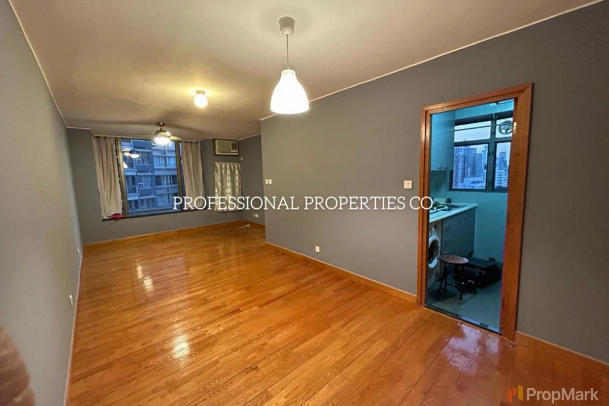 Hollywood Terrace - Photo 1