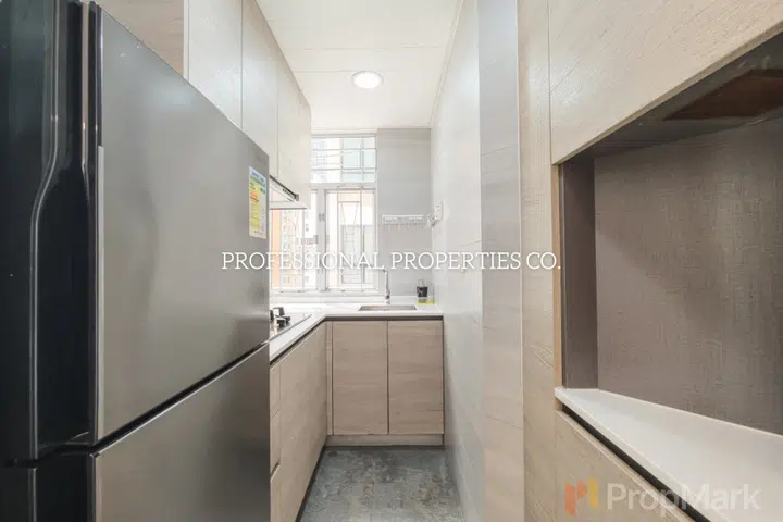 May Mansion - Photo 4