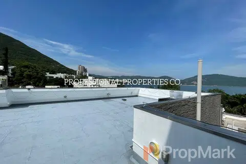 43 Stanley Village Road - Photo