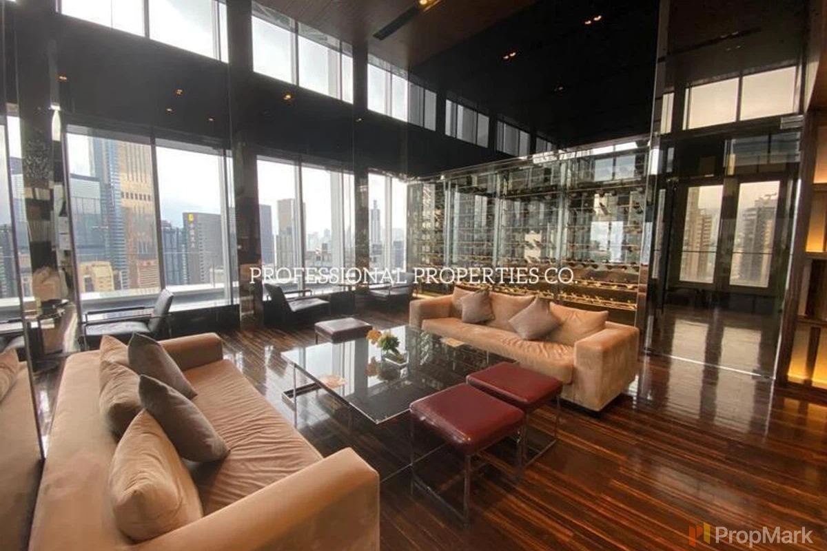 J Residence - Photo 6