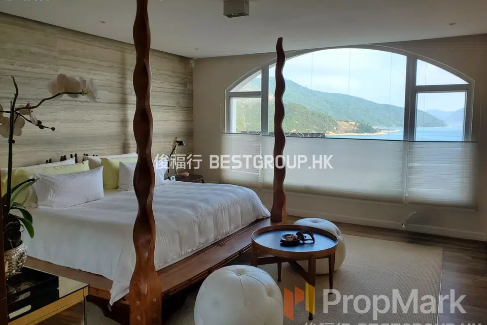 The Redhill Peninsula - Photo 1