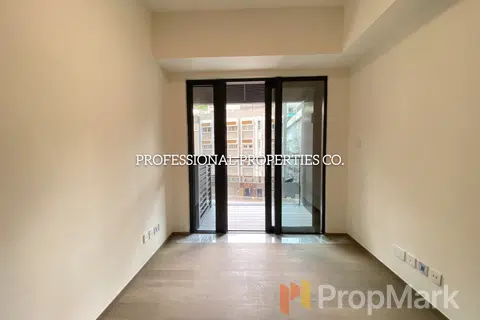 One Jardine's Lookout - Photo 2