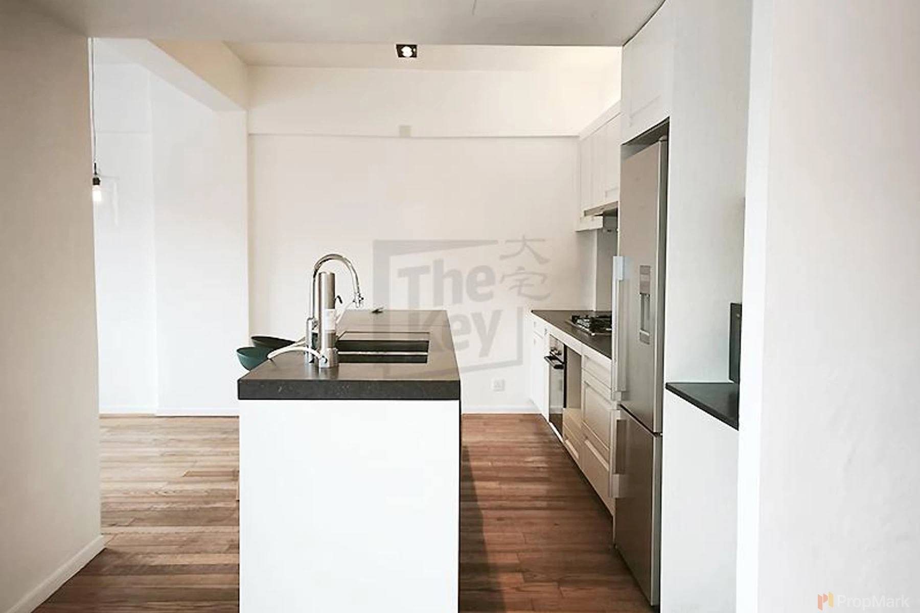Kent Mansion - Photo 8