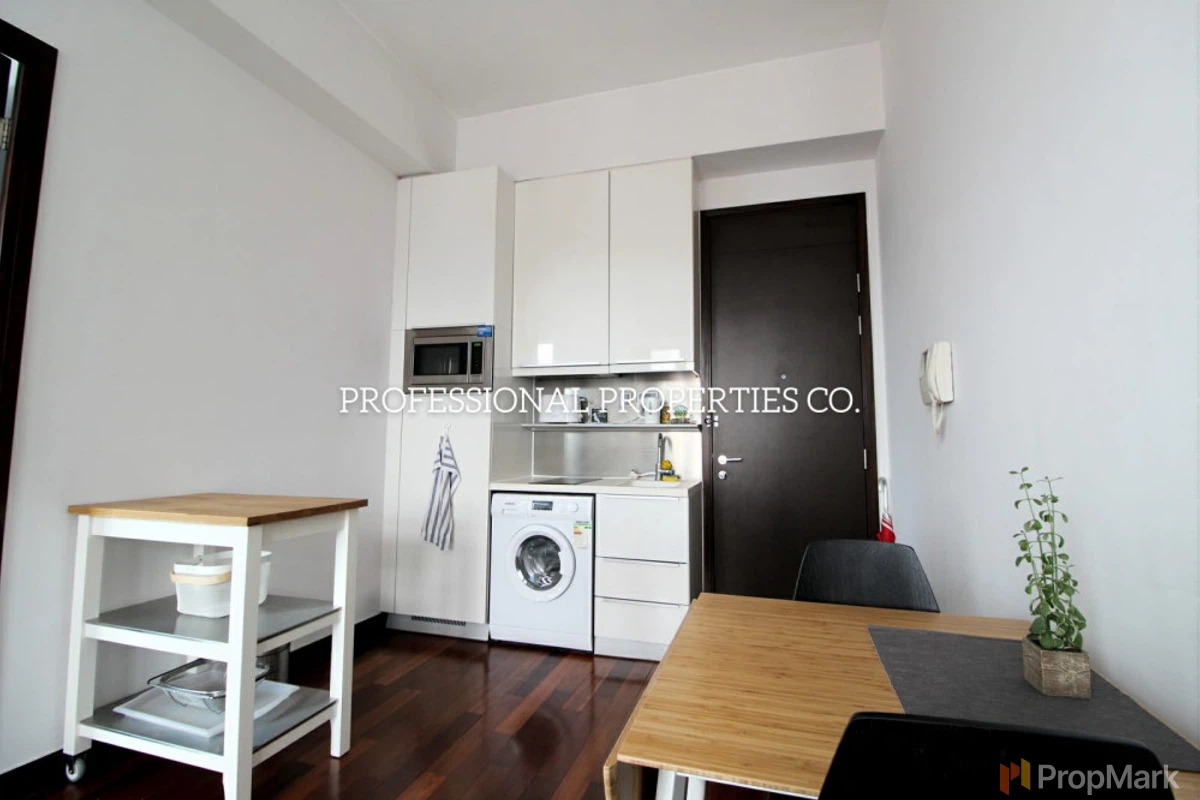 J Residence - Photo 3