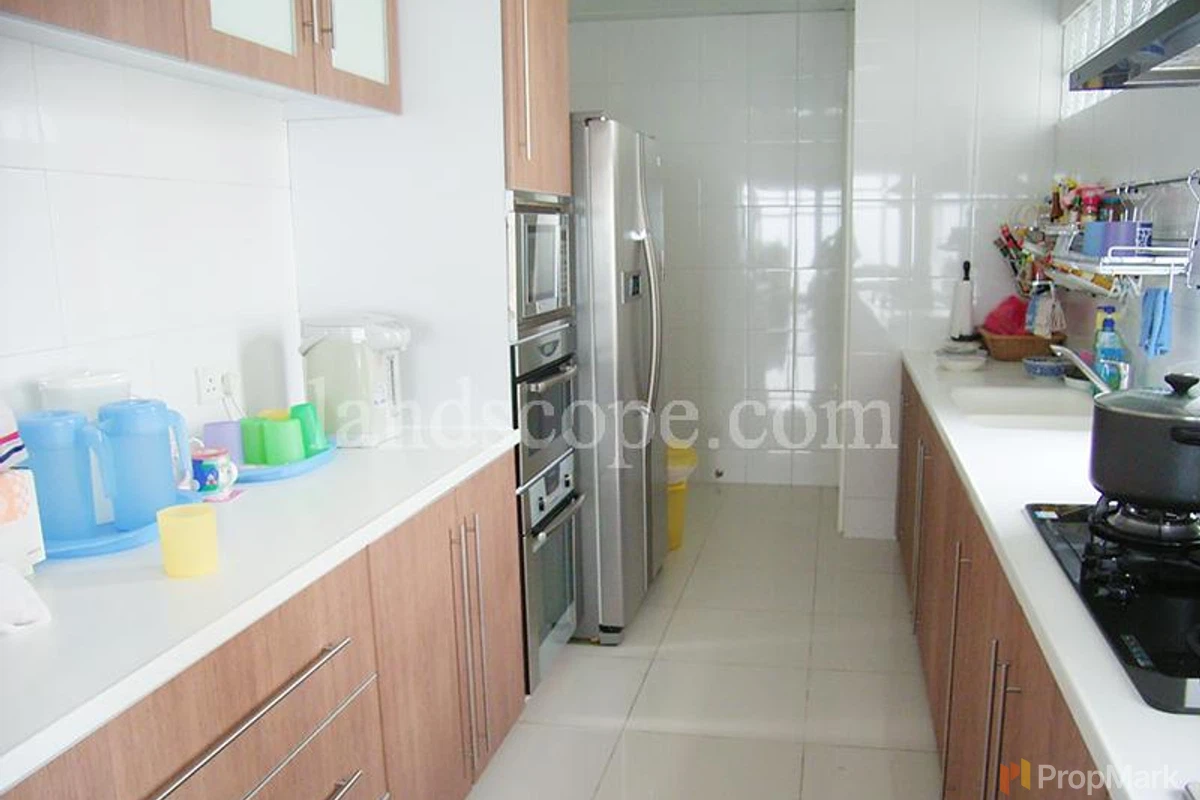 Summit Court - Photo 12
