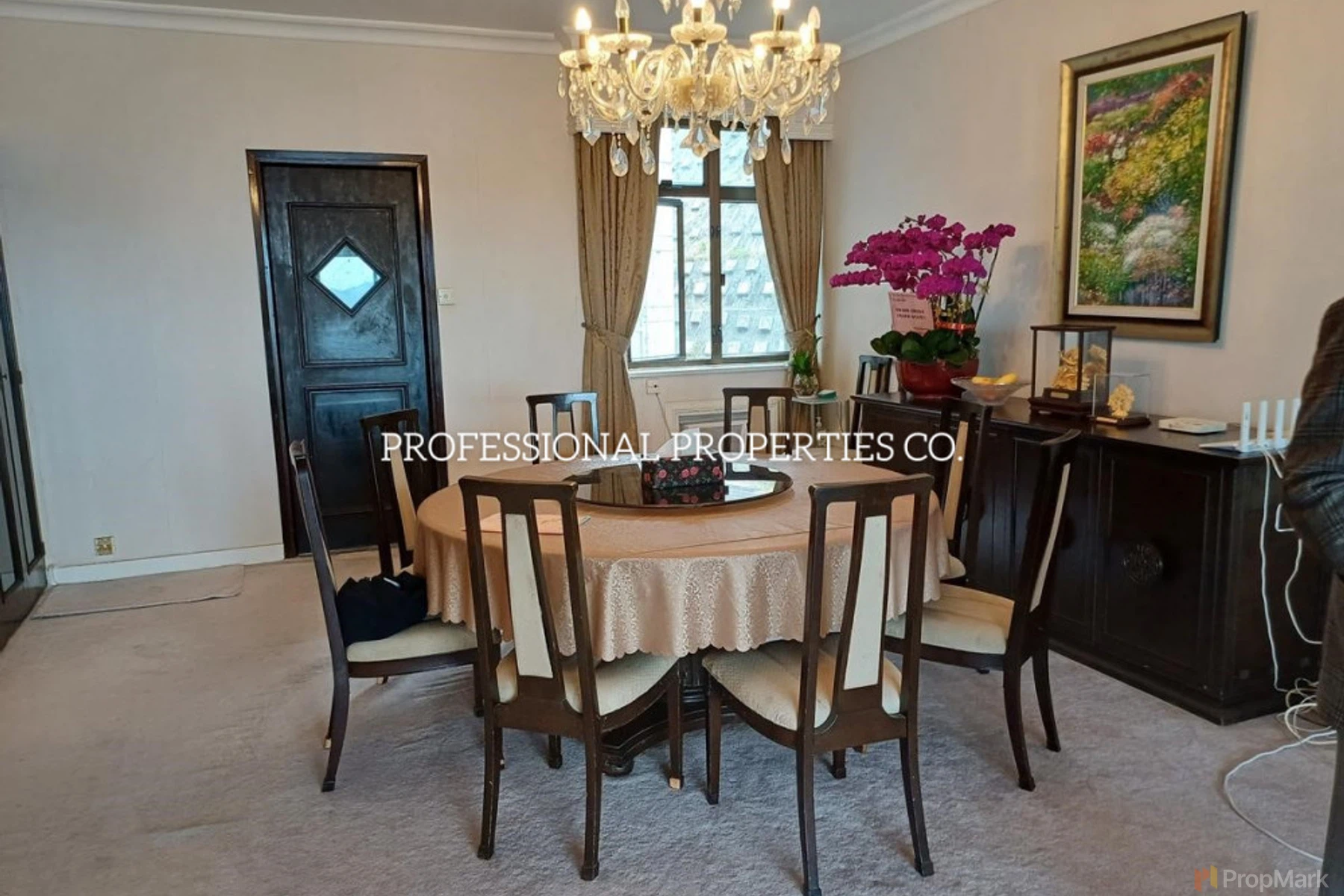 Evergreen Villa - Photo 2