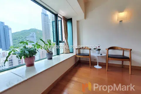 Manhattan Heights - Photo 2