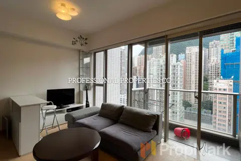 Island Crest - Photo