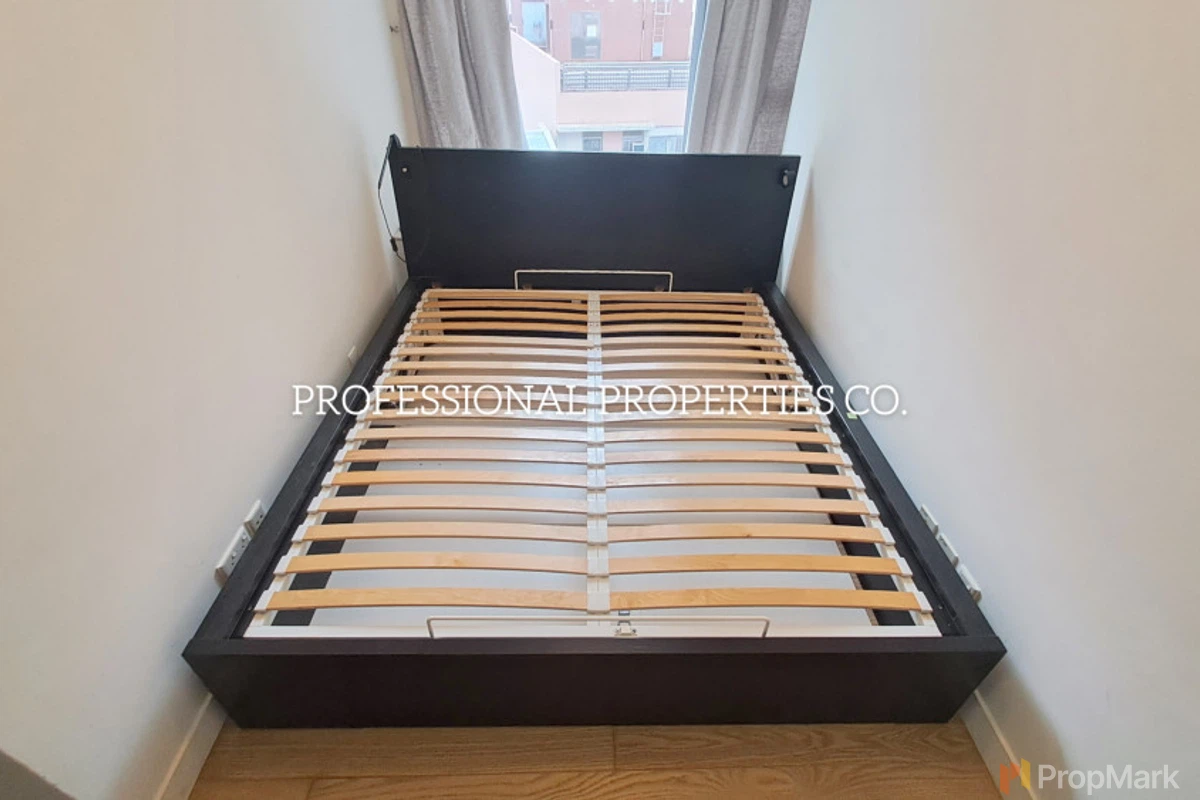 One Pacific Heights - Photo 5