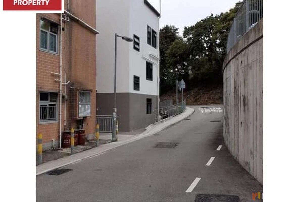 Mok Tse Che - Photo 2