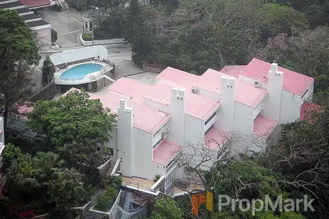 13 Headland Road - Photo 2